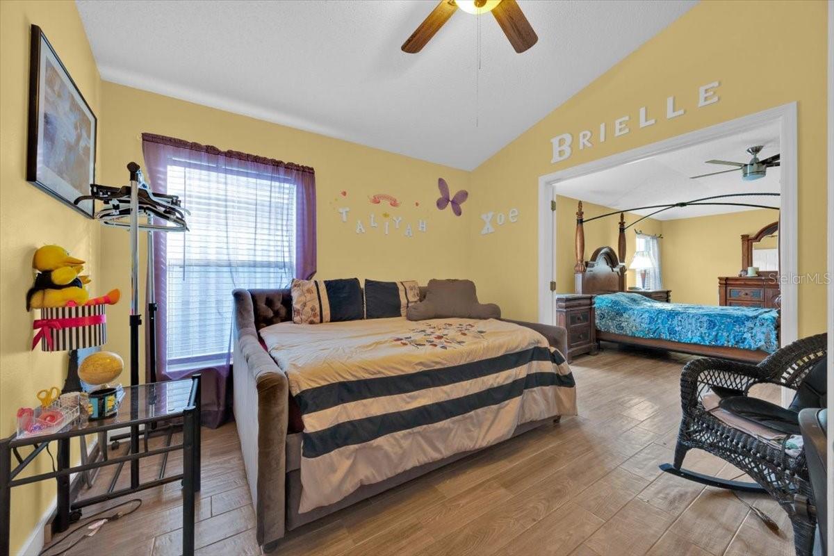 8361 WESTCOTT Shr Dr ORLANDO, FL 32829