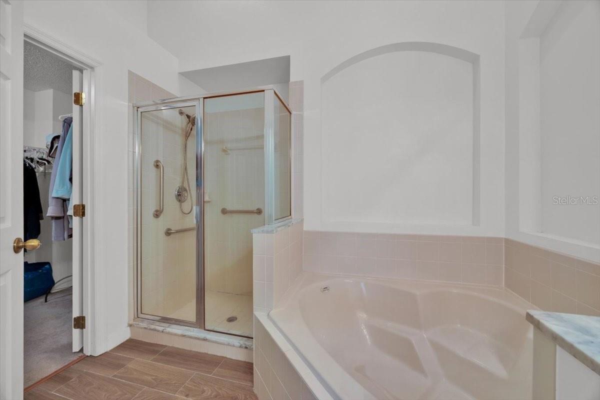 8361 WESTCOTT Shr Dr ORLANDO, FL 32829