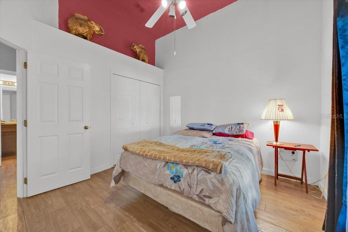 8361 WESTCOTT Shr Dr ORLANDO, FL 32829