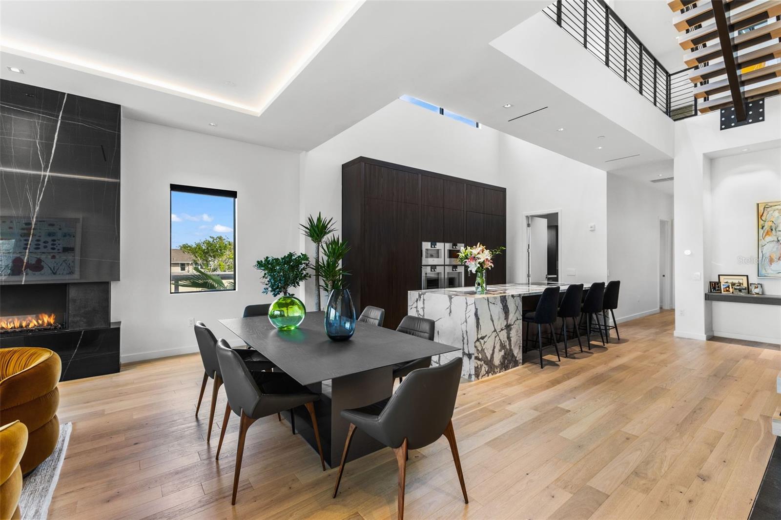 45 27TH St #1 ST PETERSBURG, FL 33712