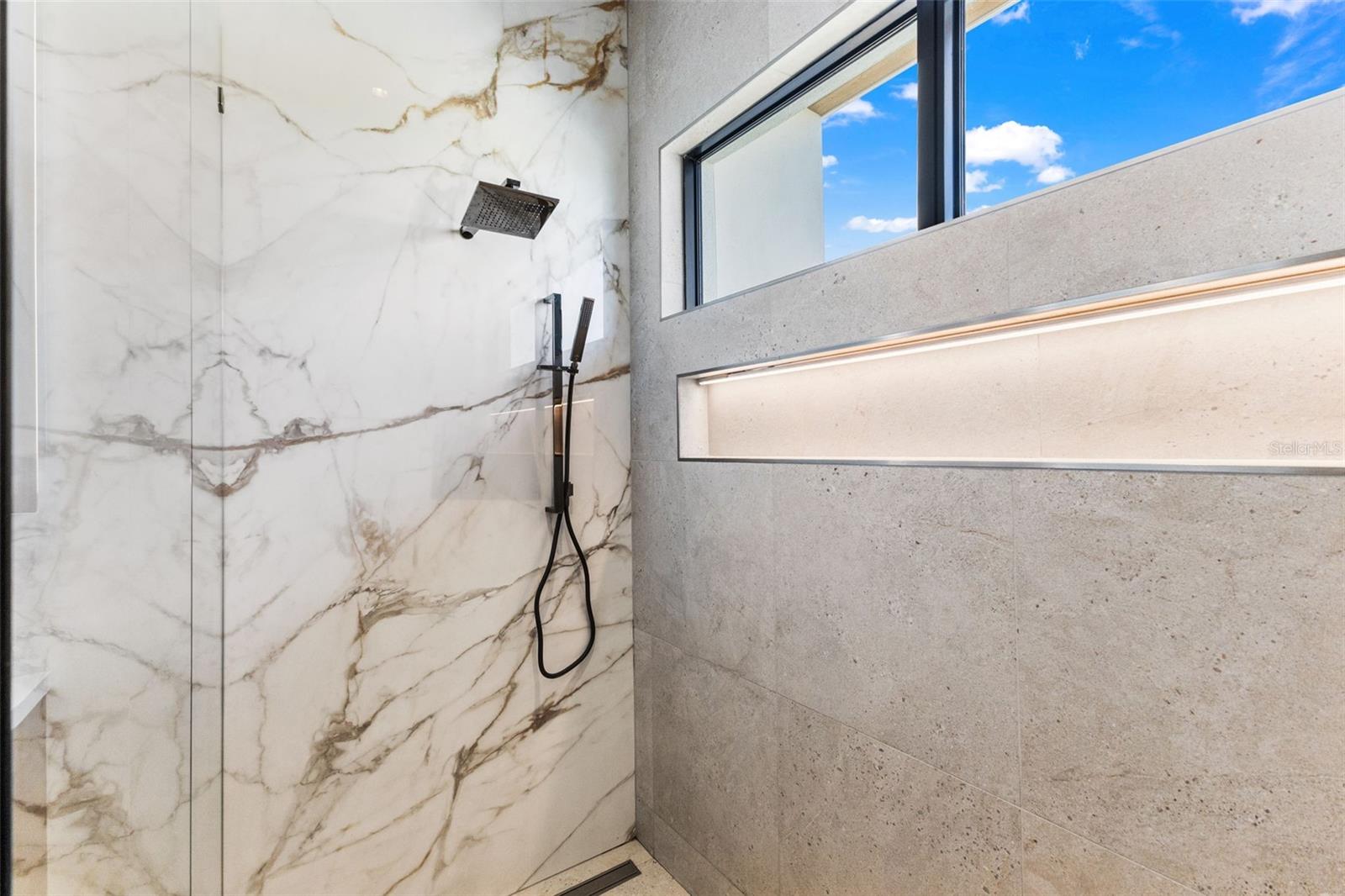 45 27TH St #1 ST PETERSBURG, FL 33712