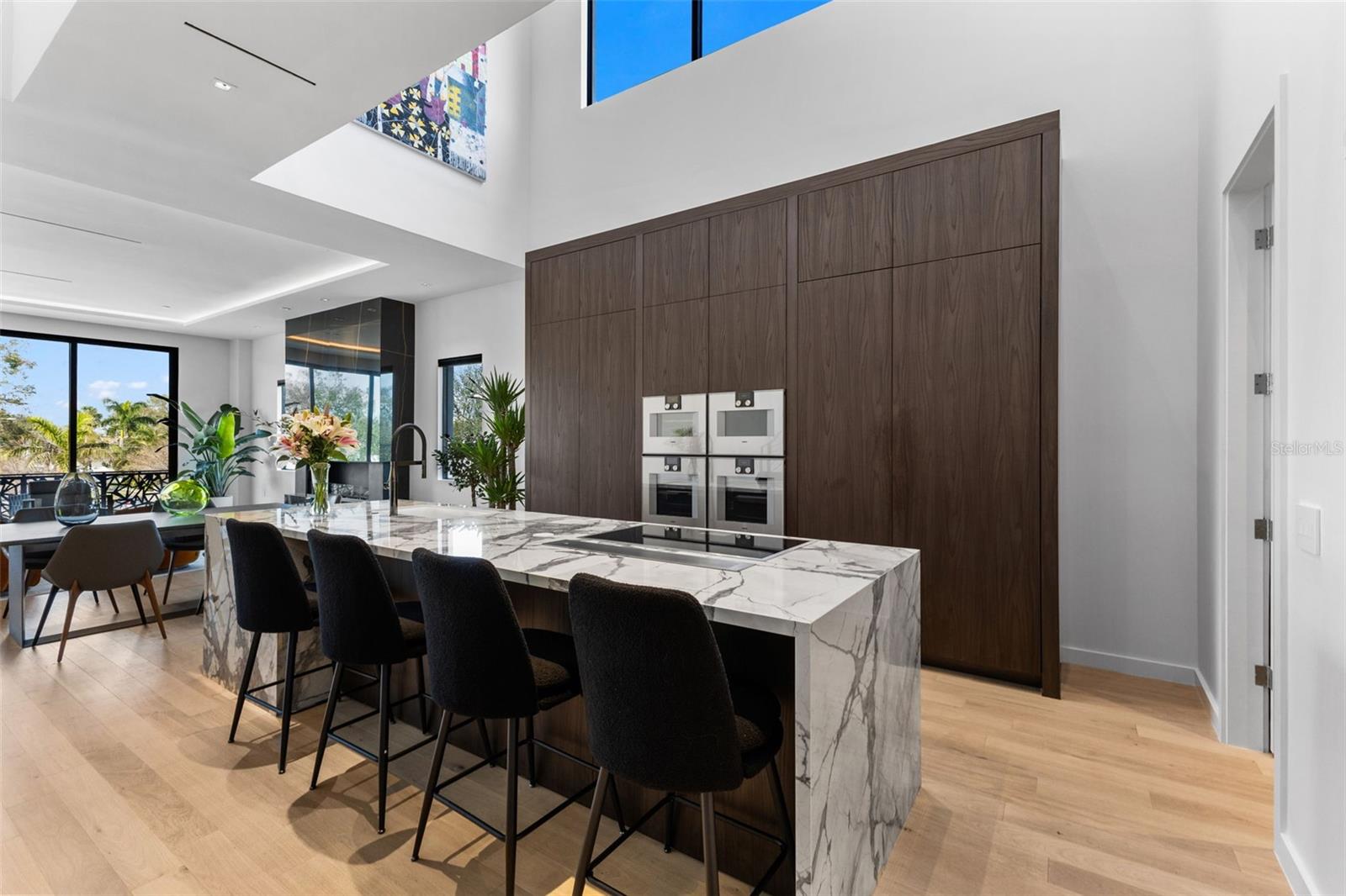 45 27TH St #1 ST PETERSBURG, FL 33712