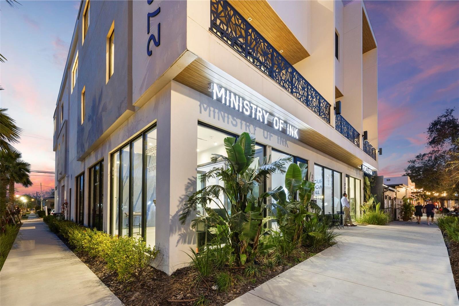 45 27TH St #1 ST PETERSBURG, FL 33712