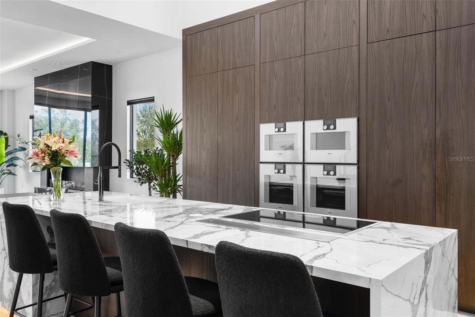 45 27TH St #1 ST PETERSBURG, FL 33712