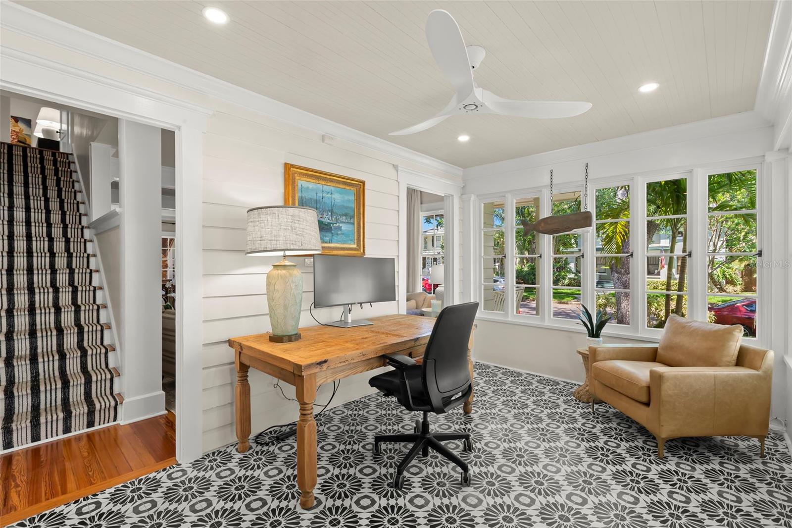 516 17TH Ave ST PETERSBURG, FL 33704