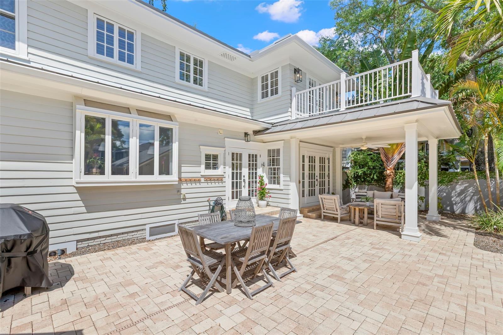 516 17TH Ave ST PETERSBURG, FL 33704