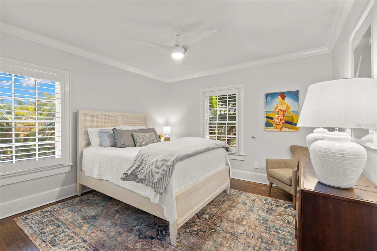 516 17TH Ave ST PETERSBURG, FL 33704