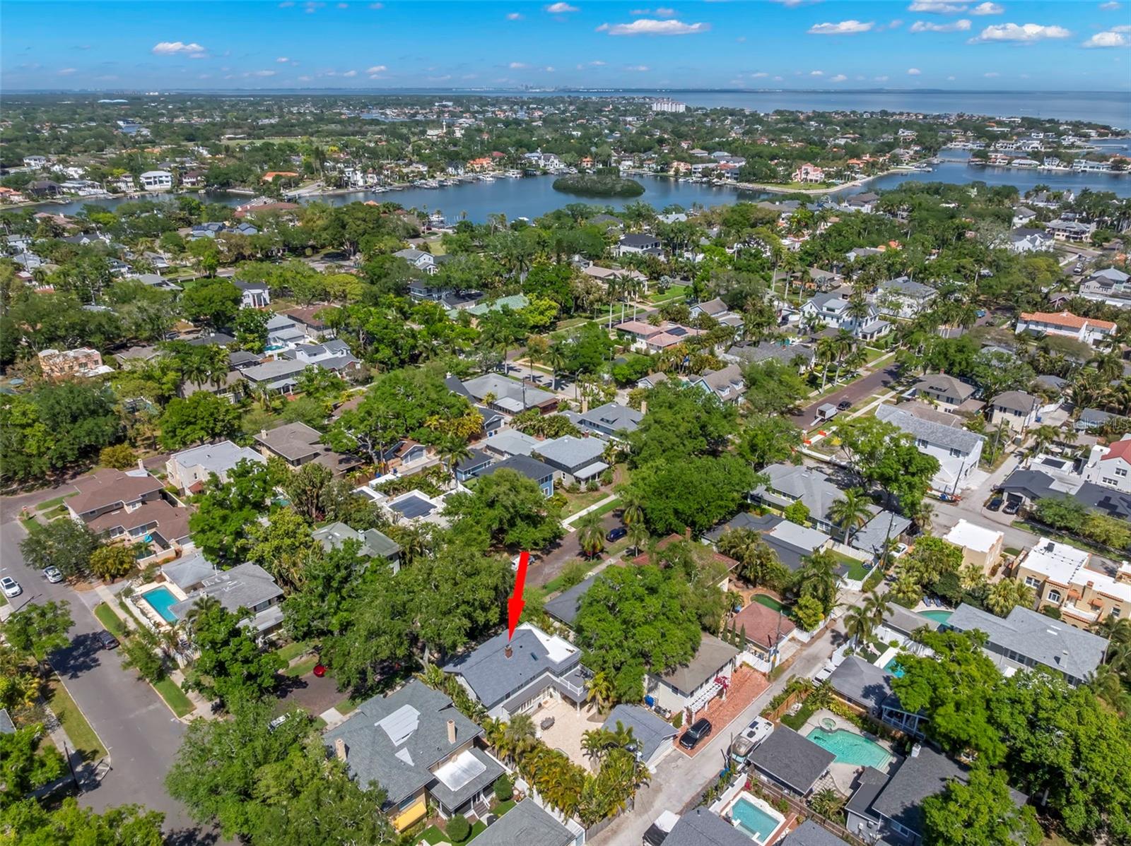 516 17TH Ave ST PETERSBURG, FL 33704