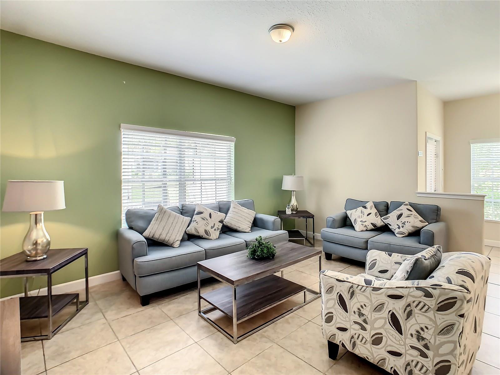 4865 CLOCK TOWER Dr KISSIMMEE, FL 34746