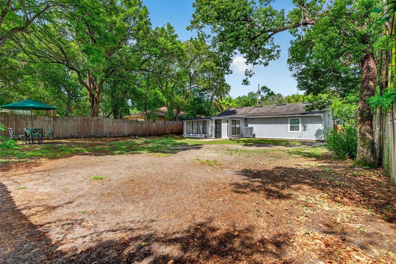 212 S GLENWOOD Ave ORLANDO, FL 32803
