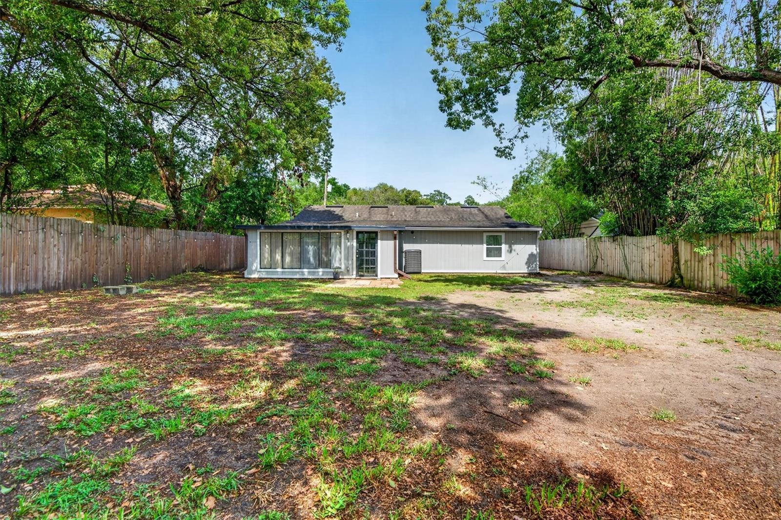 212 S GLENWOOD Ave ORLANDO, FL 32803
