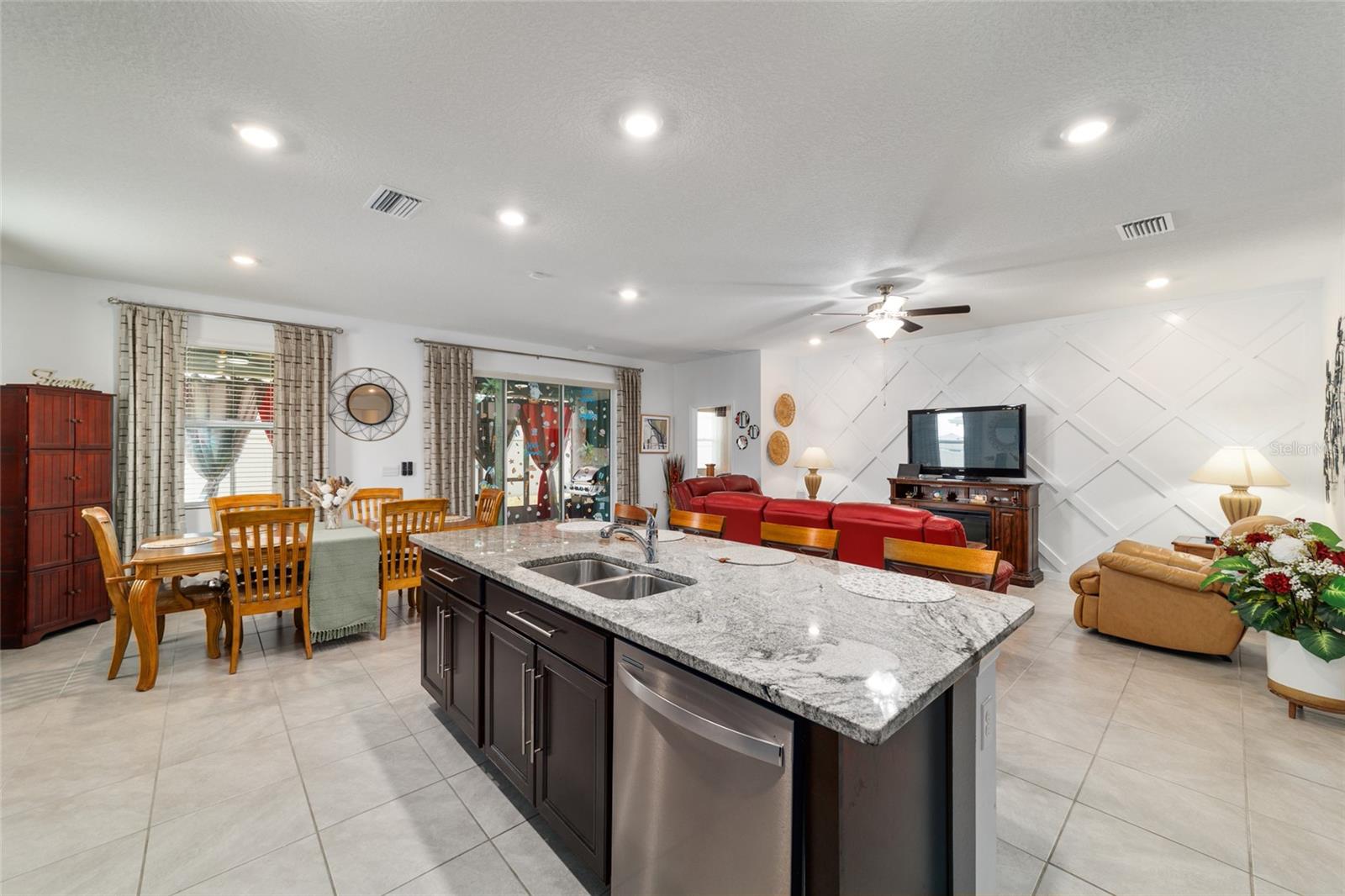 8611 SW 49TH Cir OCALA, FL 34476