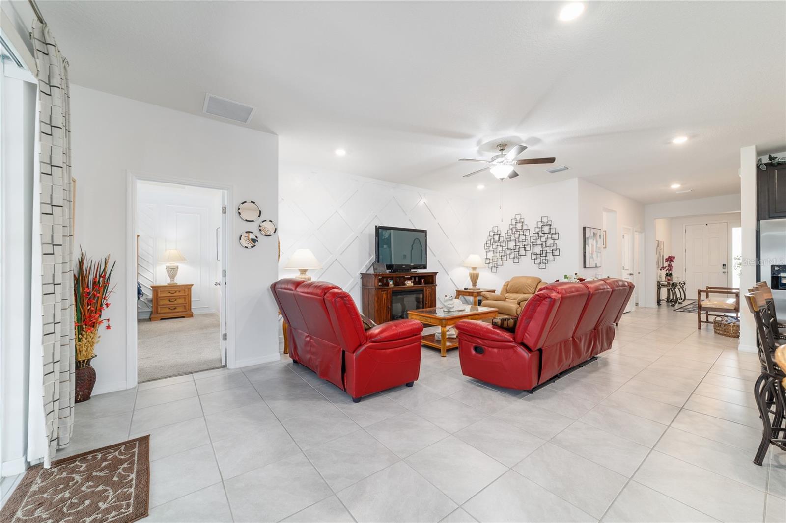 8611 SW 49TH Cir OCALA, FL 34476