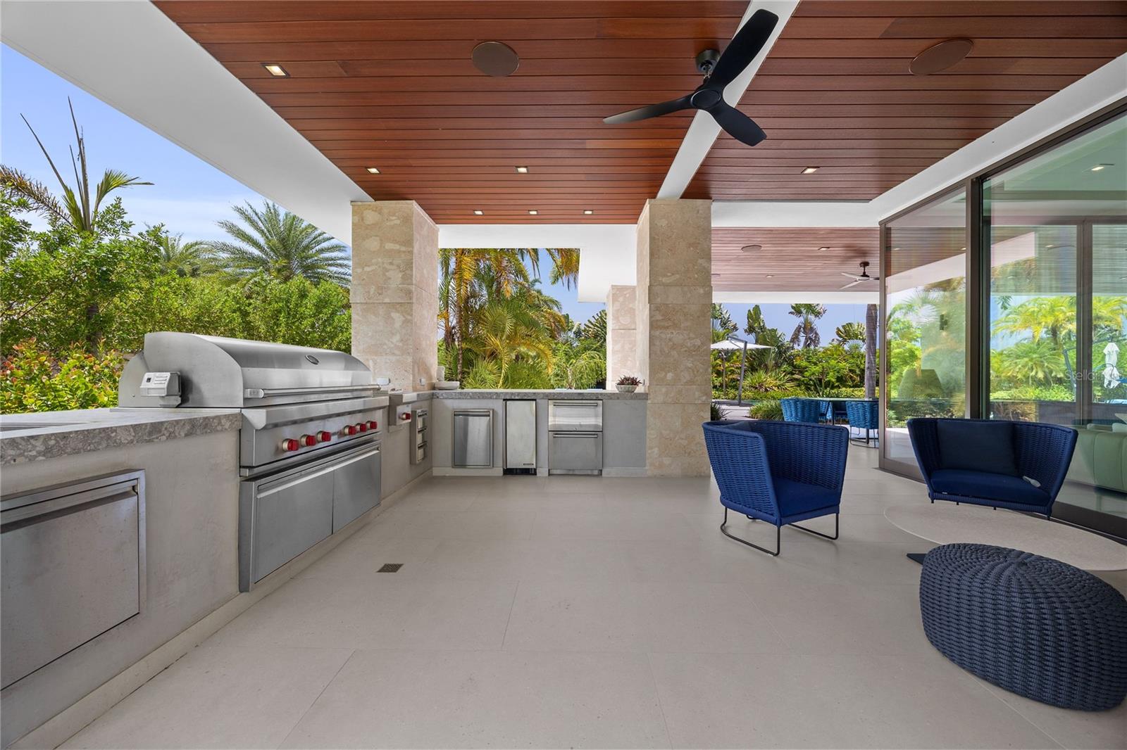 206 LEGACY DORADO, PR 00646