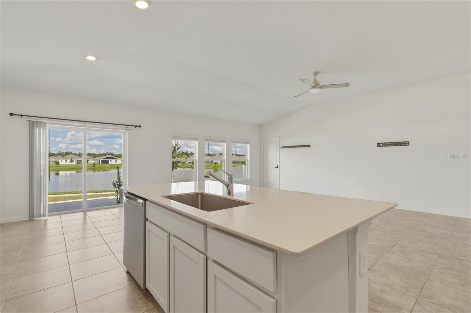 4928 WORCHESTER Dr KISSIMMEE, FL 34746