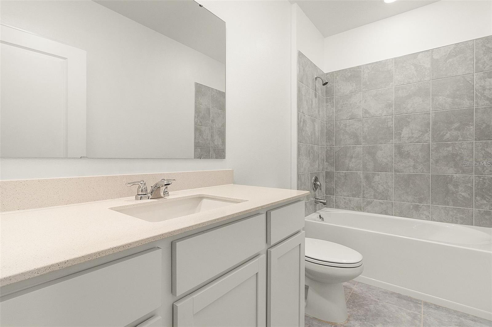 4928 WORCHESTER Dr KISSIMMEE, FL 34746