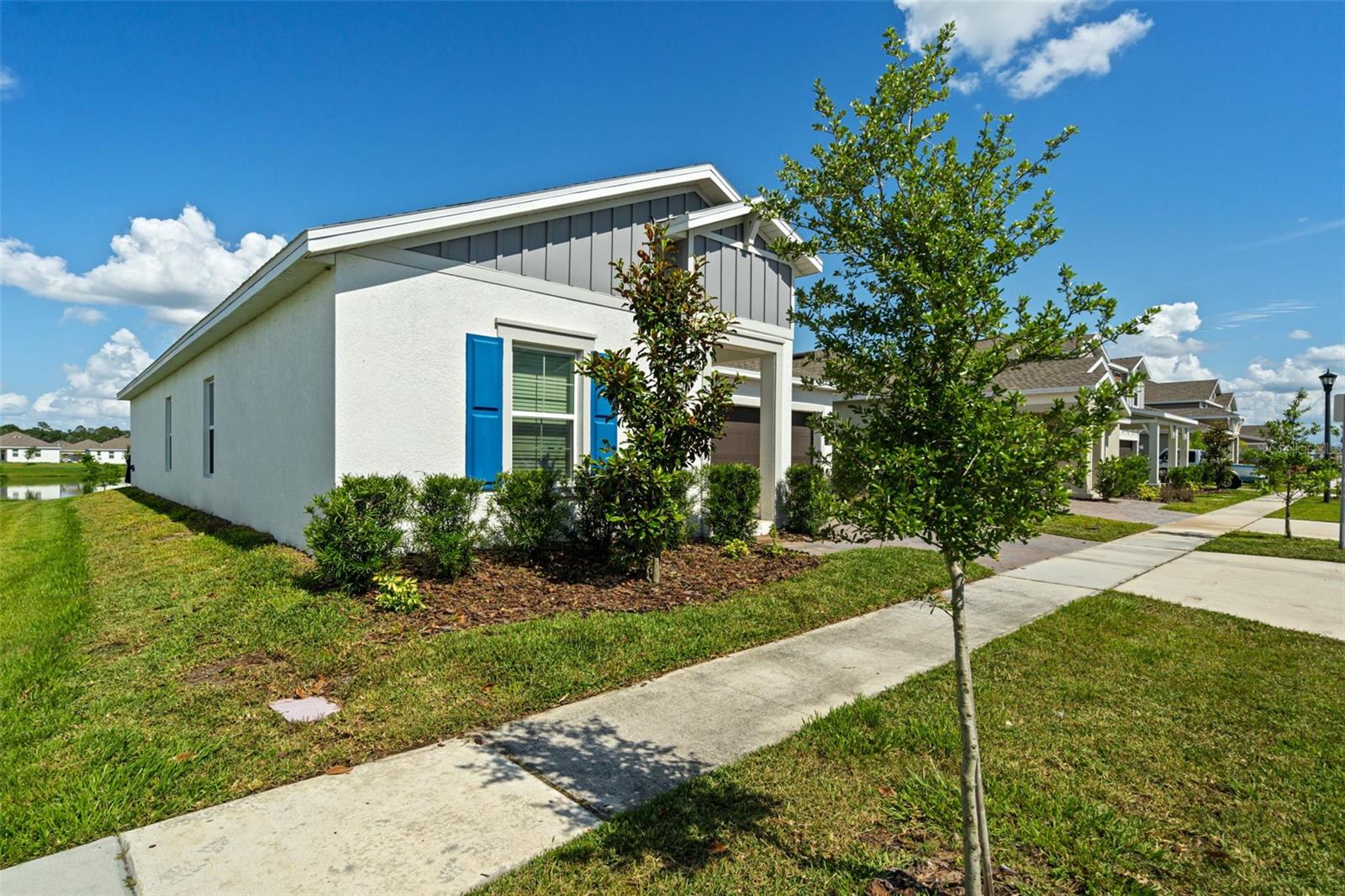 4928 WORCHESTER Dr KISSIMMEE, FL 34746