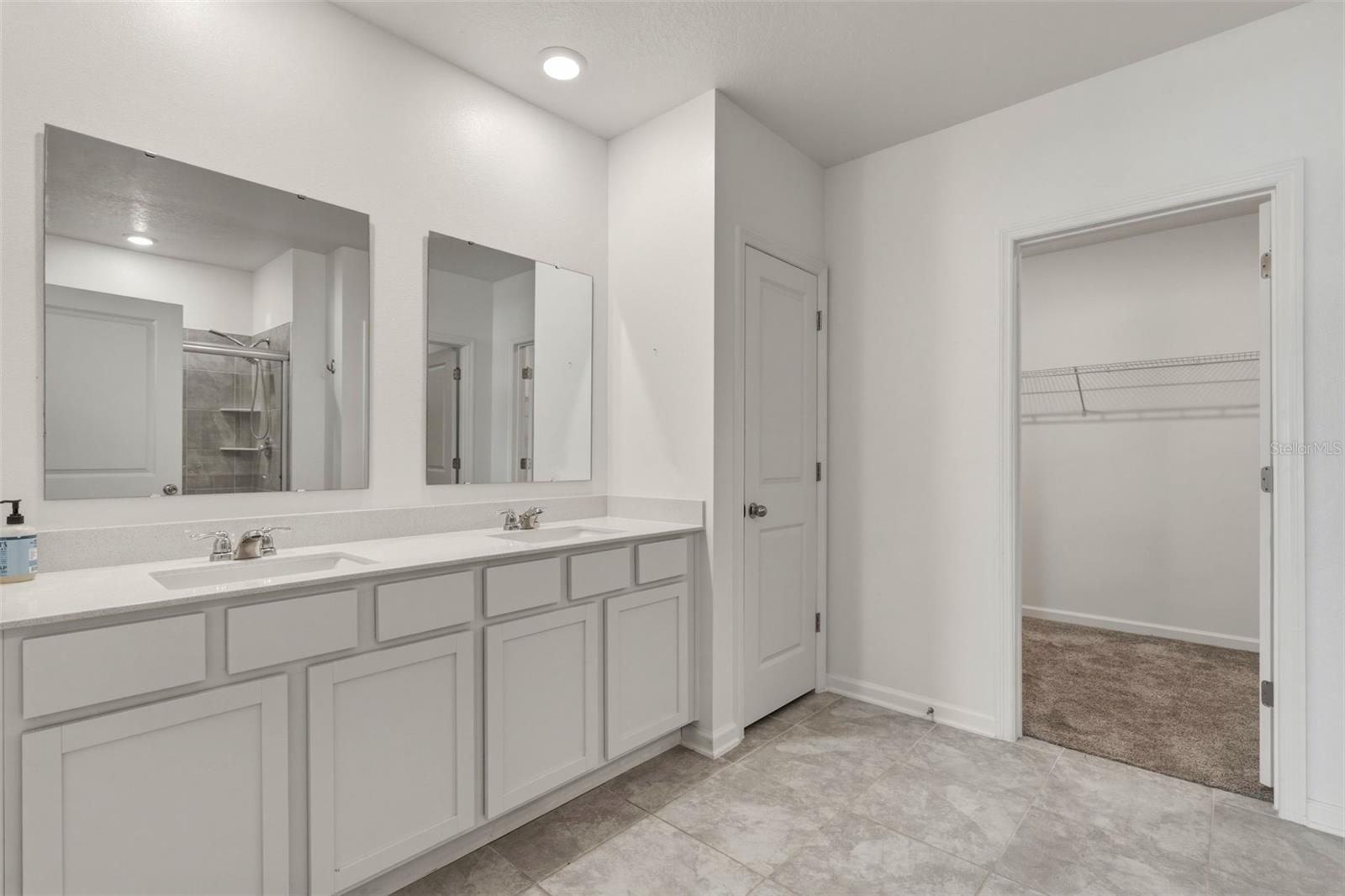 4928 WORCHESTER Dr KISSIMMEE, FL 34746