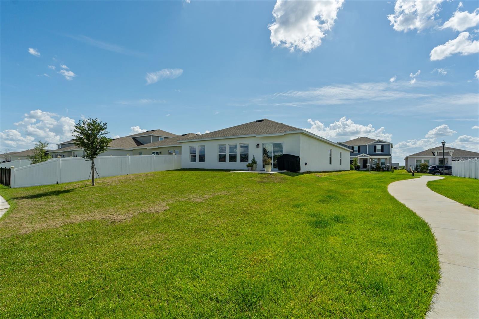 4928 WORCHESTER Dr KISSIMMEE, FL 34746