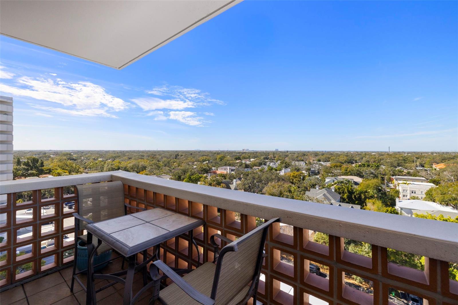 4015 BAYSHORE Blvd #10D TAMPA, FL 33611