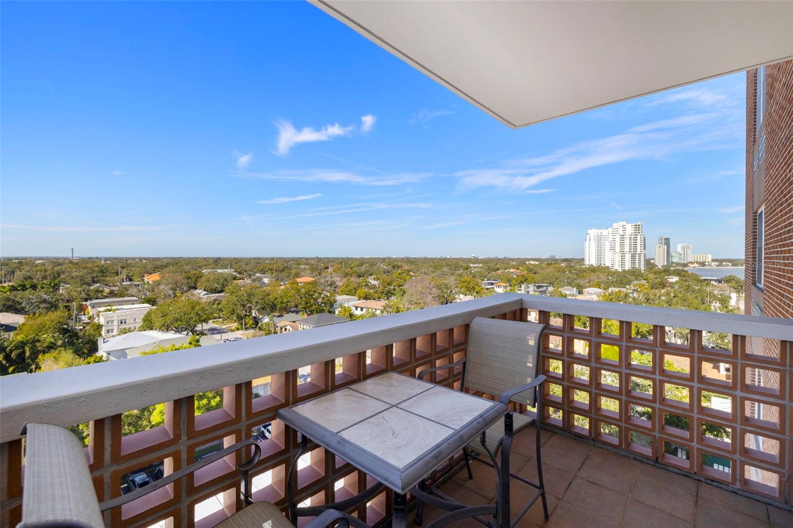 4015 BAYSHORE Blvd #10D TAMPA, FL 33611