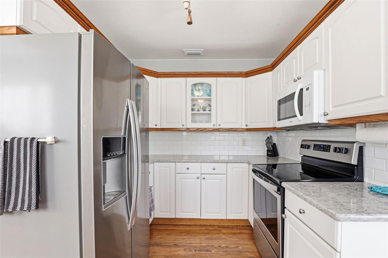 210 15TH Ave ST PETERSBURG, FL 33704