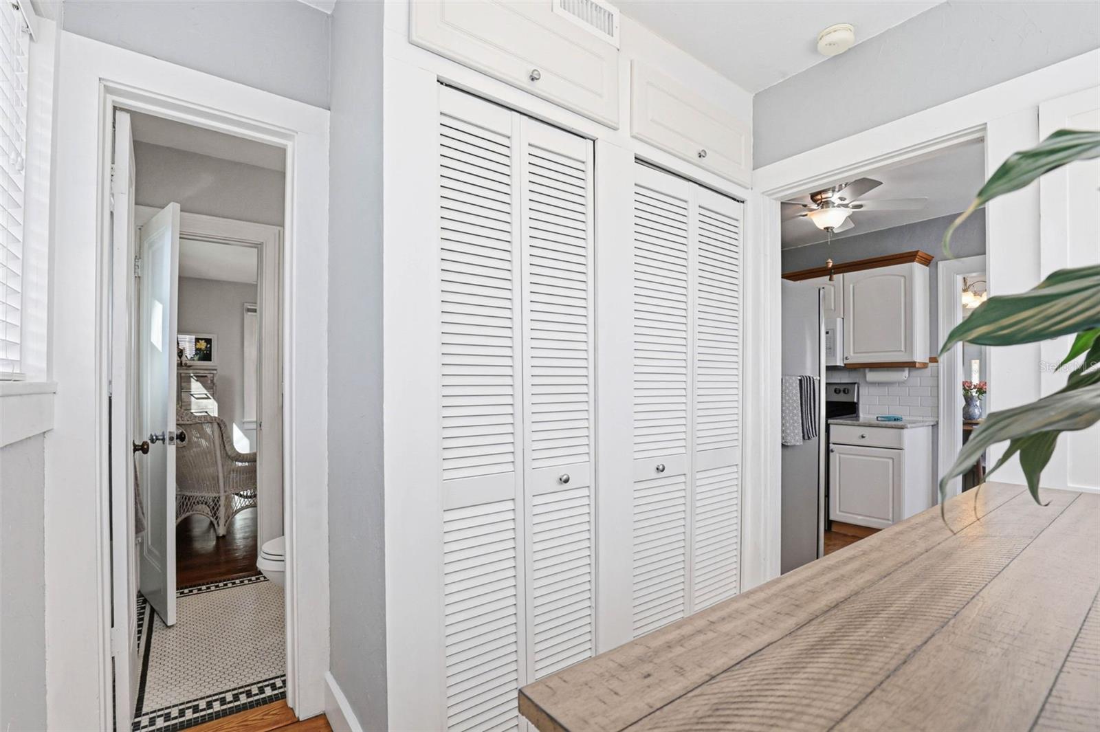 210 15TH Ave ST PETERSBURG, FL 33704