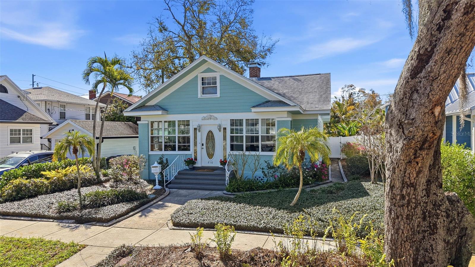 210 15TH Ave ST PETERSBURG, FL 33704