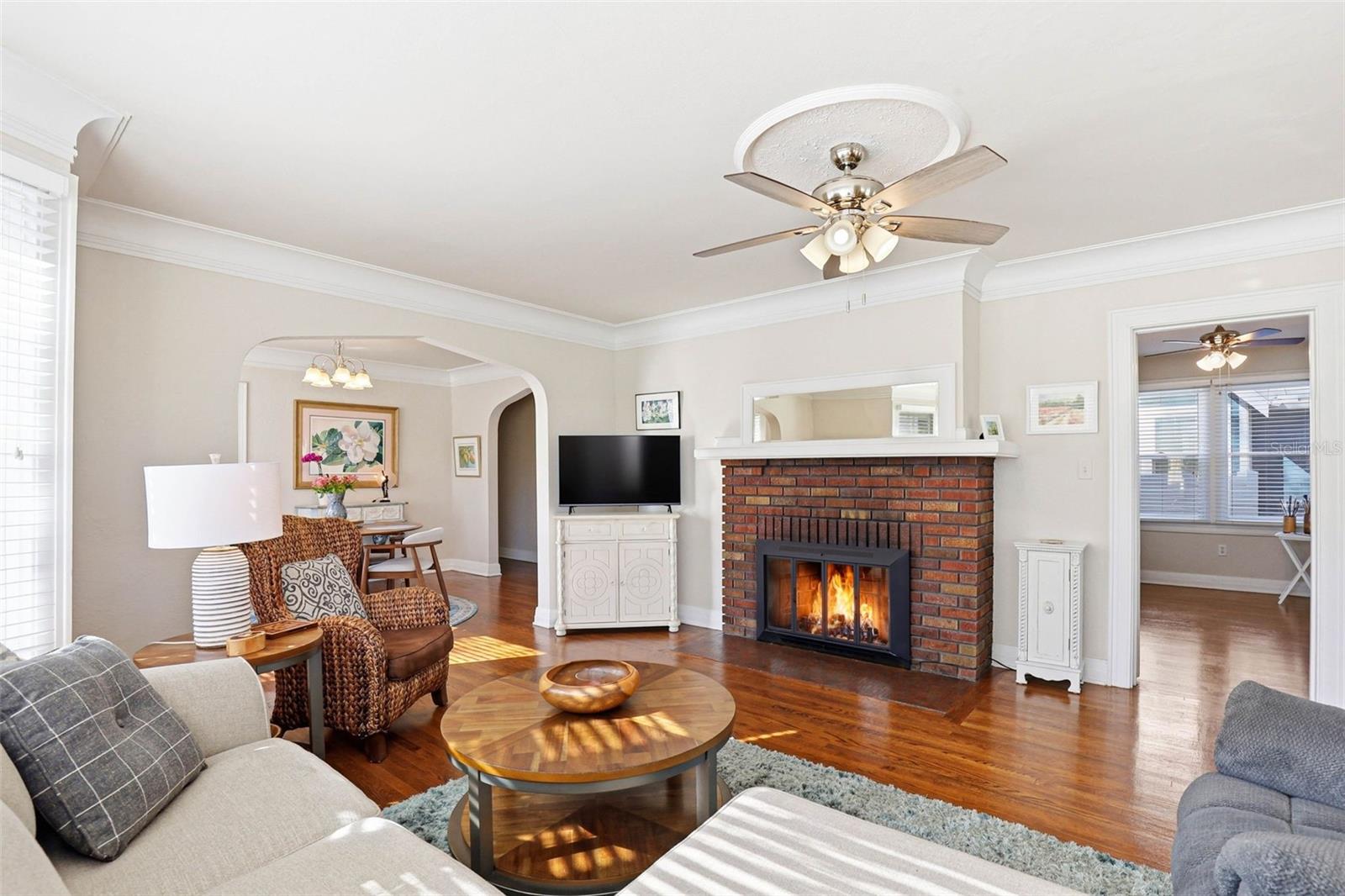 210 15TH Ave ST PETERSBURG, FL 33704