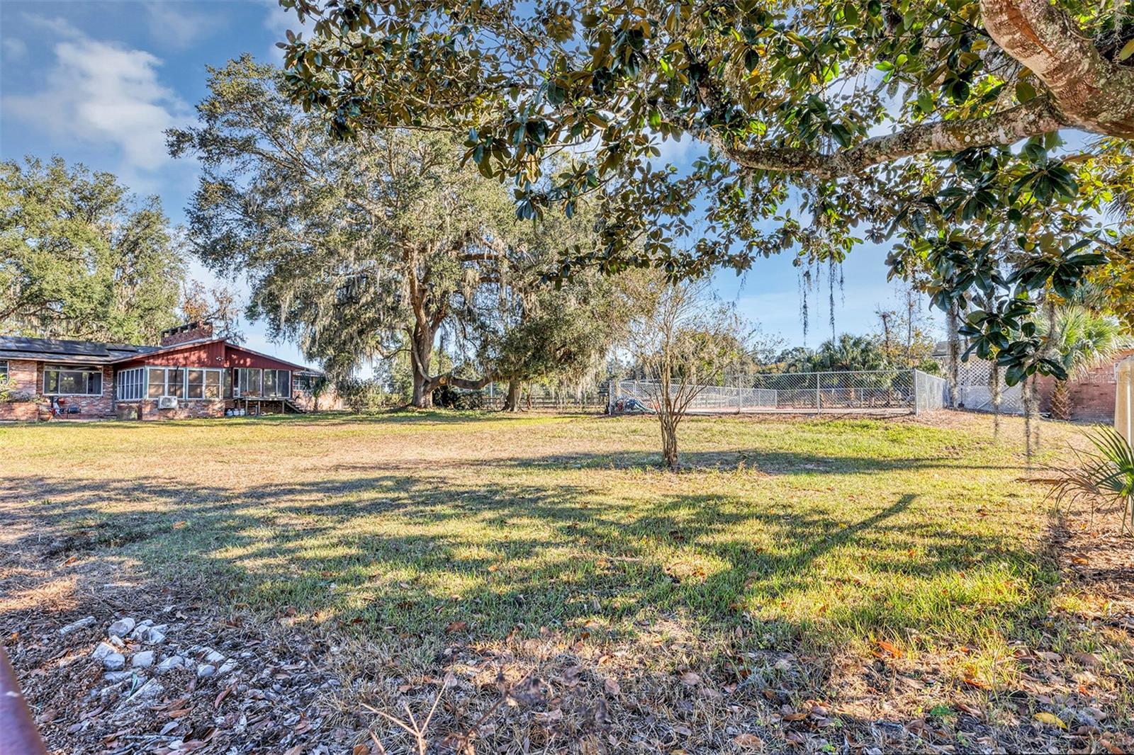 208 NE 70TH St OCALA, FL 34479