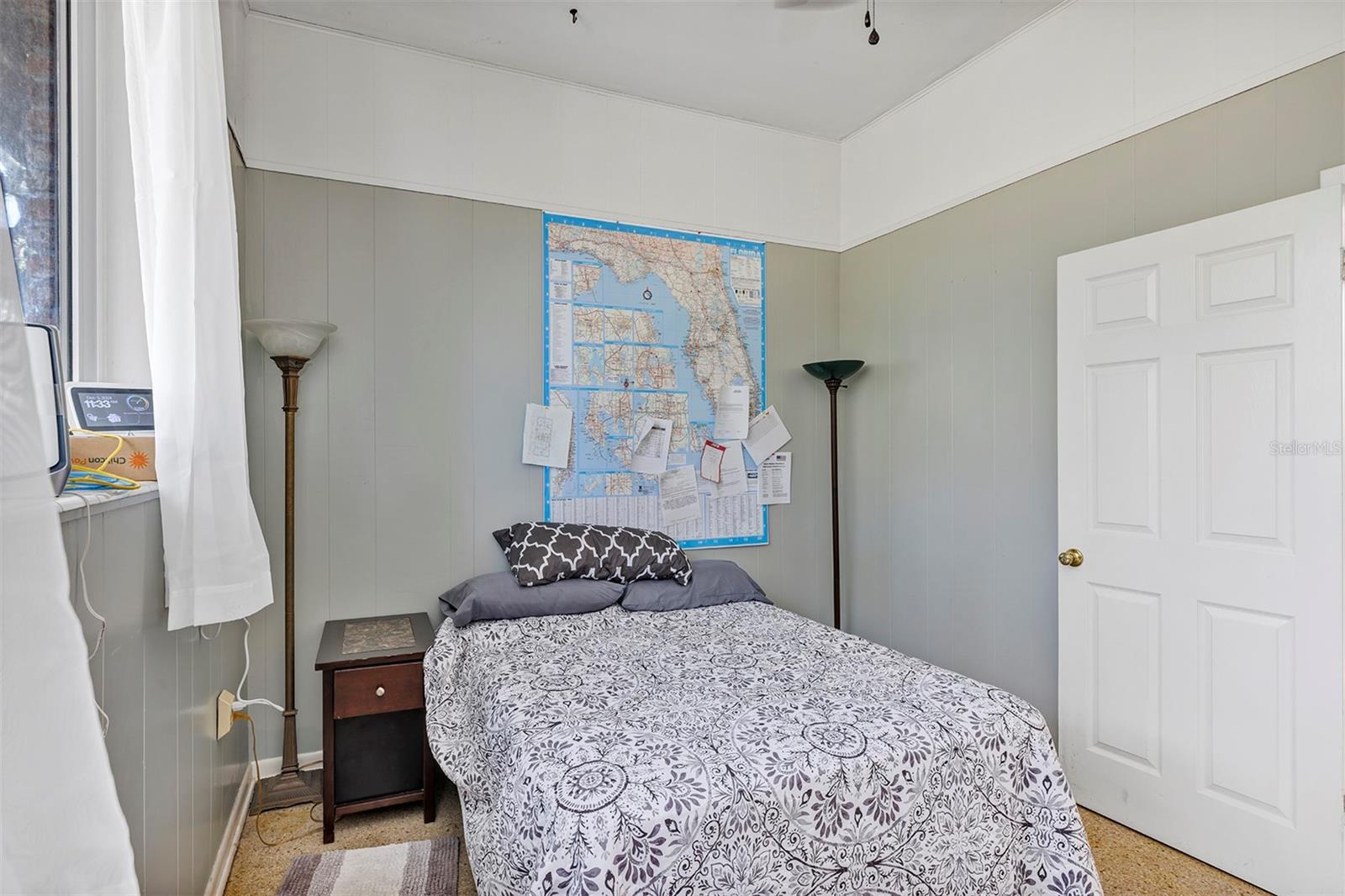 208 NE 70TH St OCALA, FL 34479