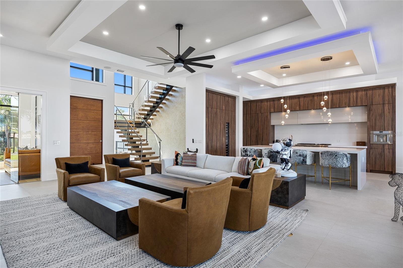 5237 61ST Ave ST PETERSBURG, FL 33715