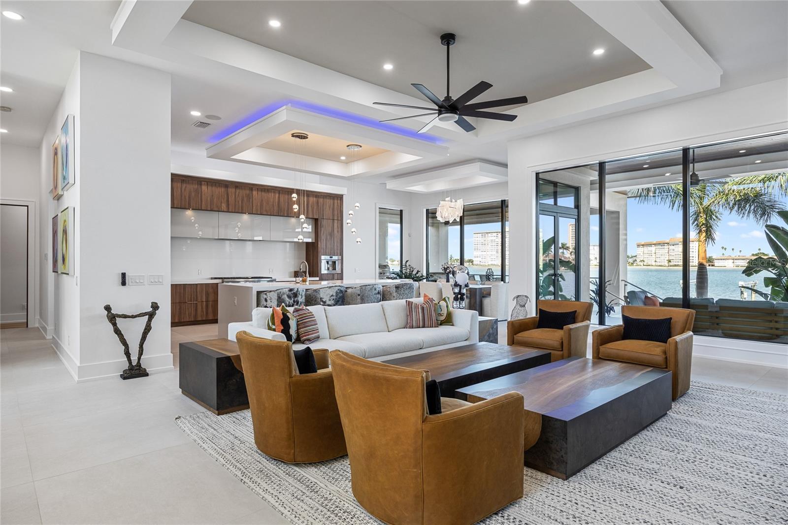 5237 61ST Ave ST PETERSBURG, FL 33715