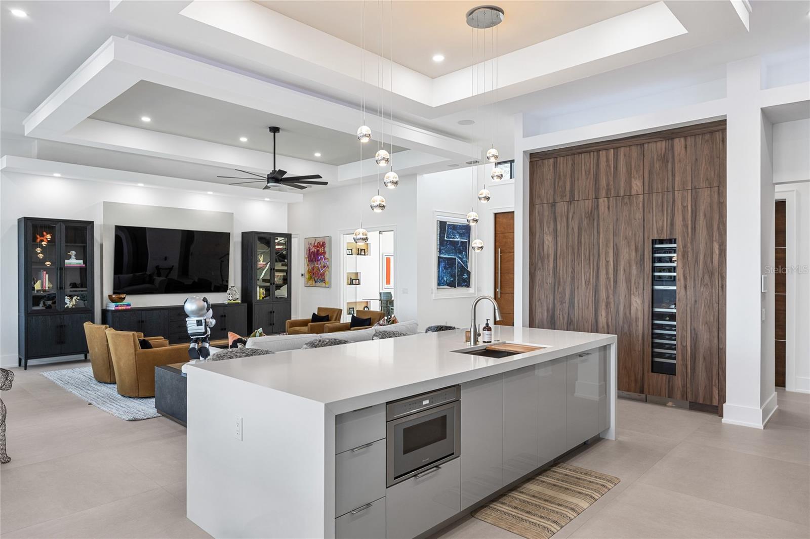 5237 61ST Ave ST PETERSBURG, FL 33715