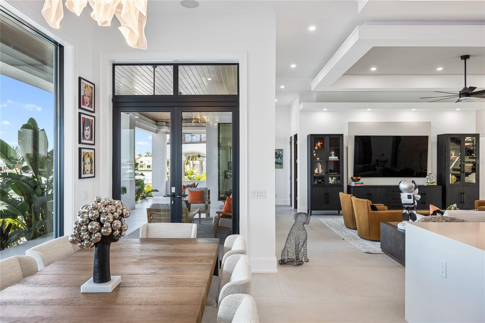 5237 61ST Ave ST PETERSBURG, FL 33715