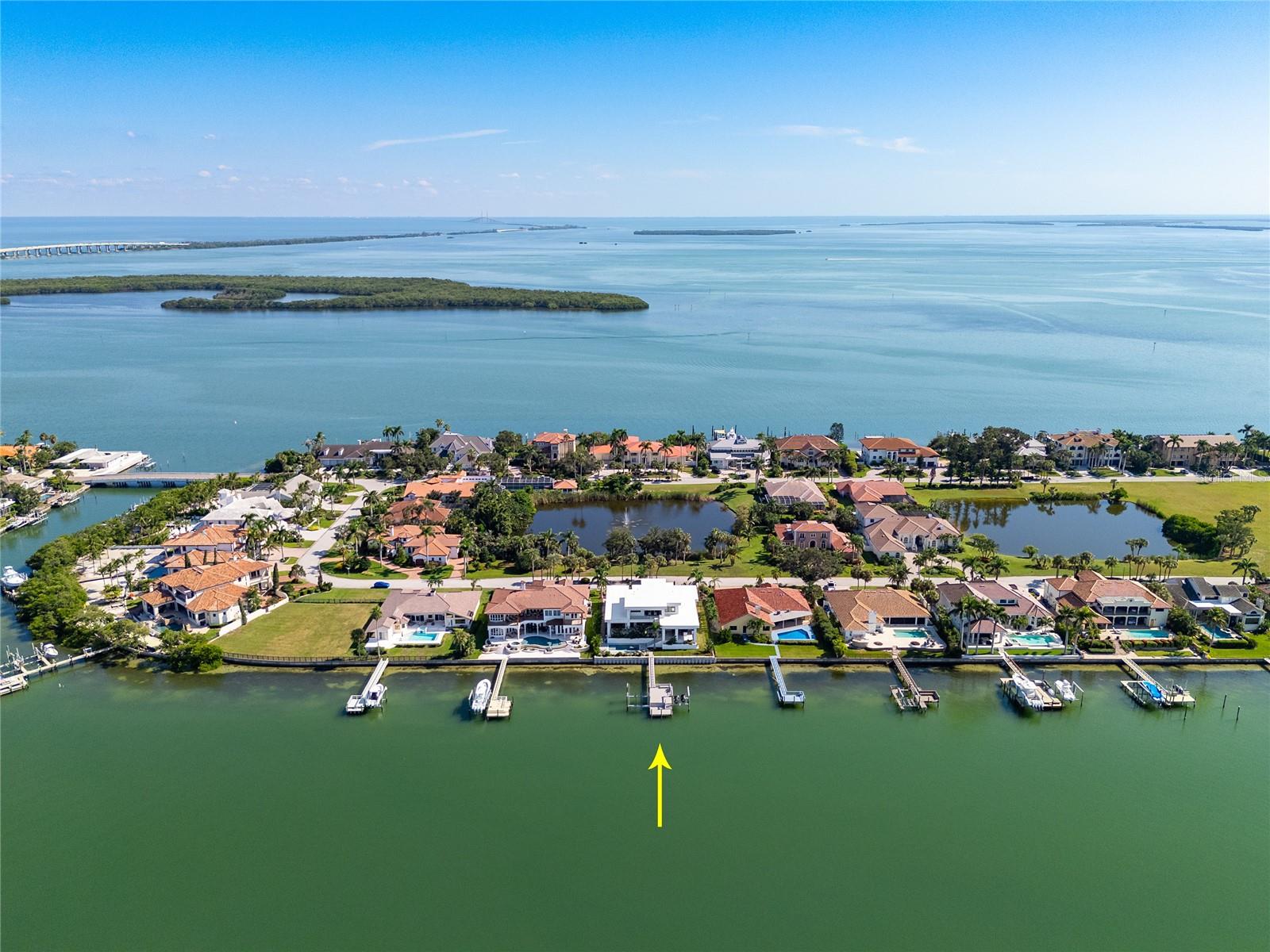 5237 61ST Ave ST PETERSBURG, FL 33715