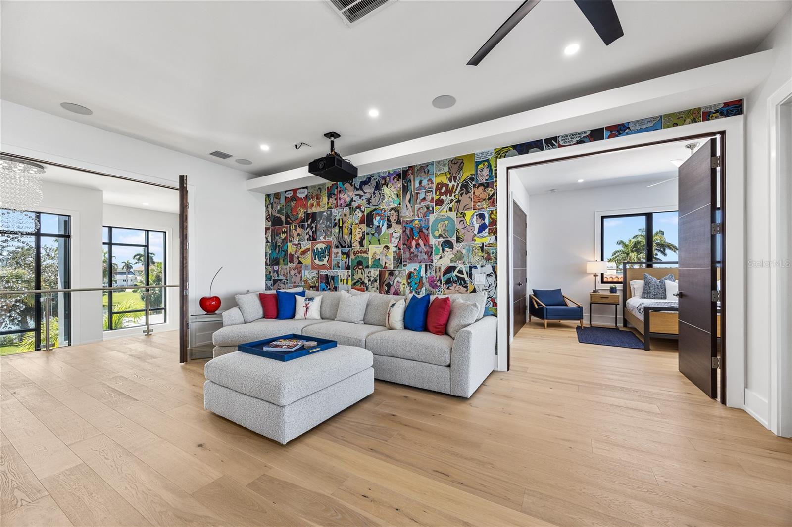 5237 61ST Ave ST PETERSBURG, FL 33715