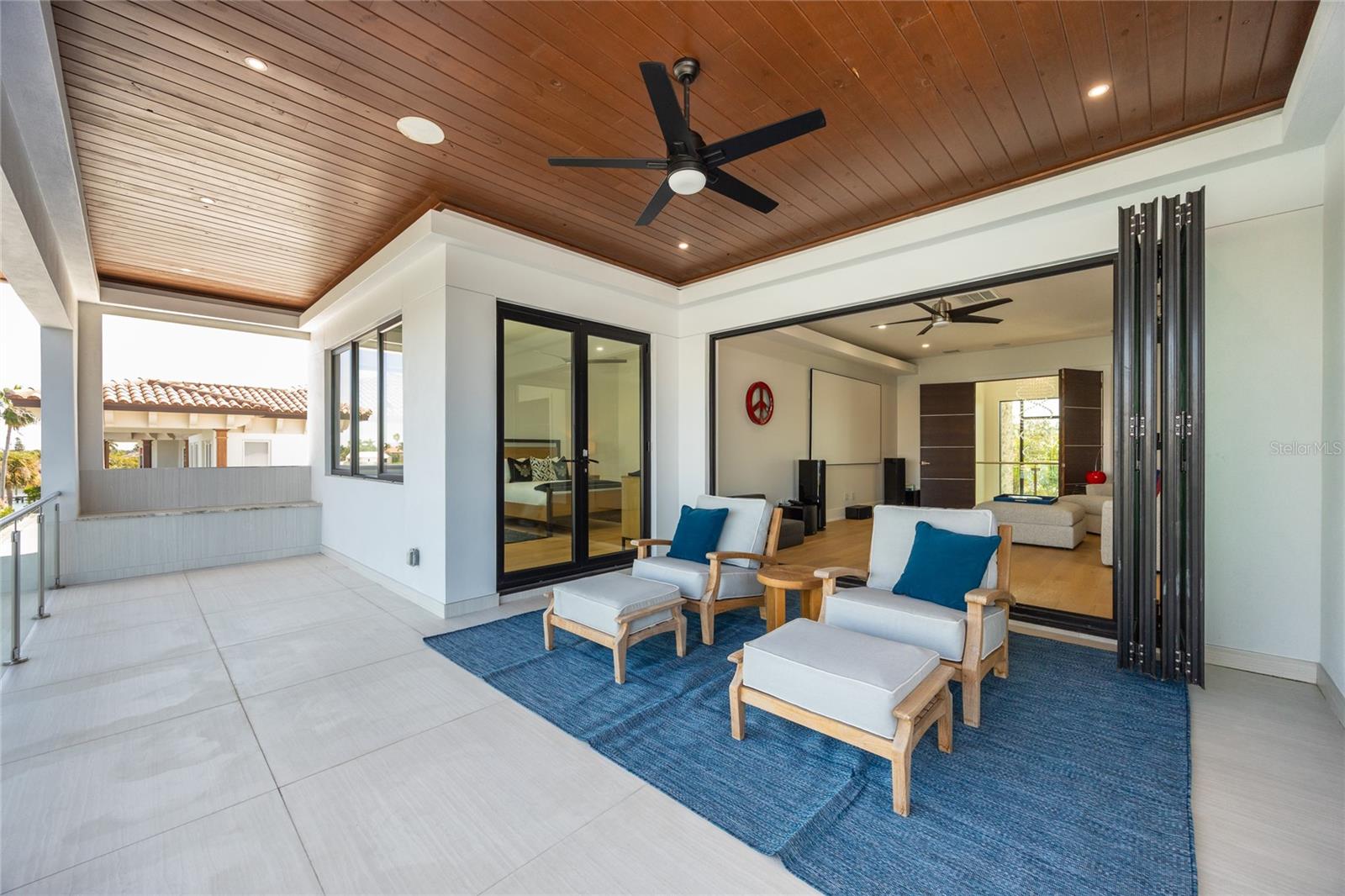 5237 61ST Ave ST PETERSBURG, FL 33715