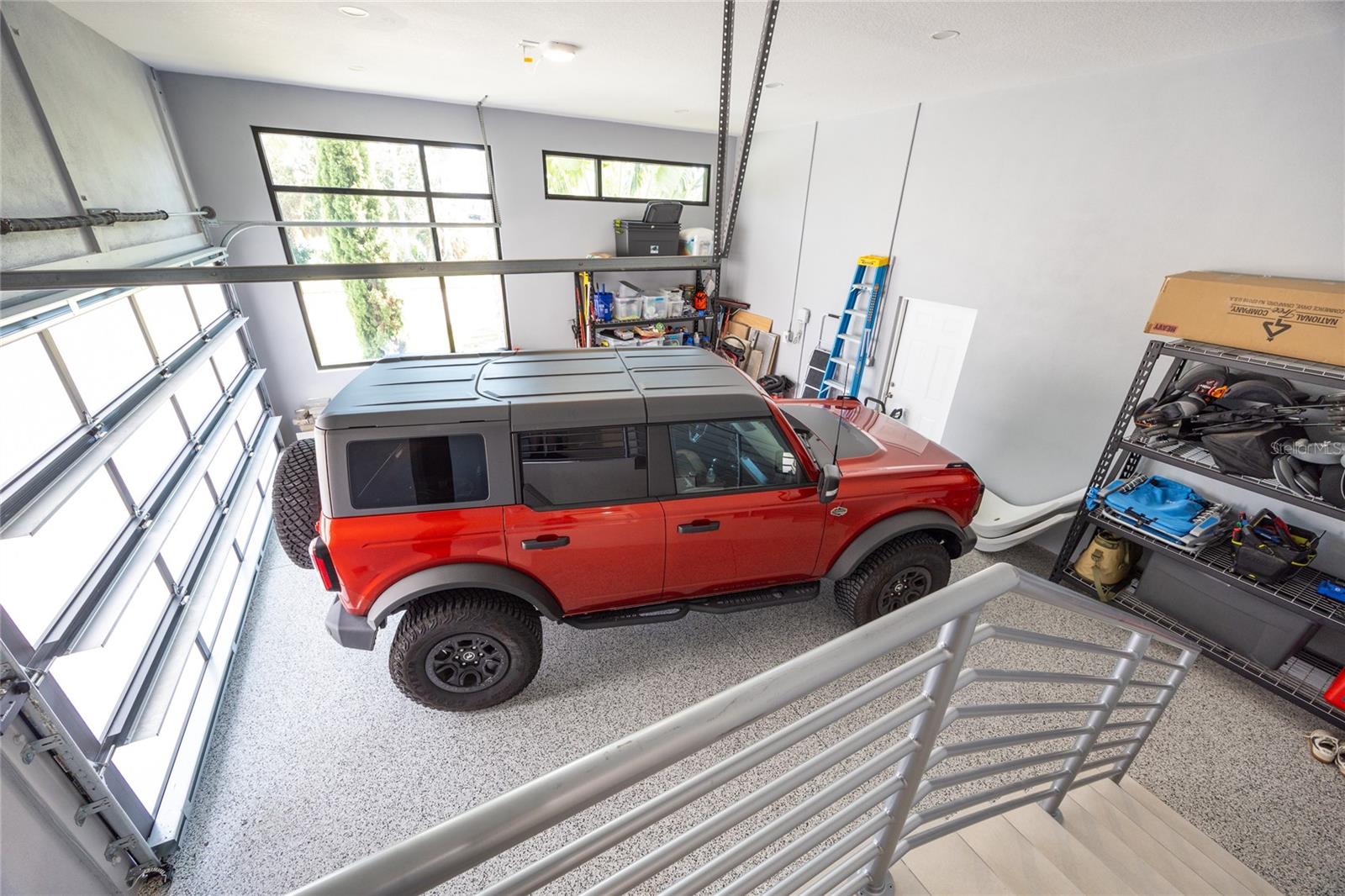 5237 61ST Ave ST PETERSBURG, FL 33715