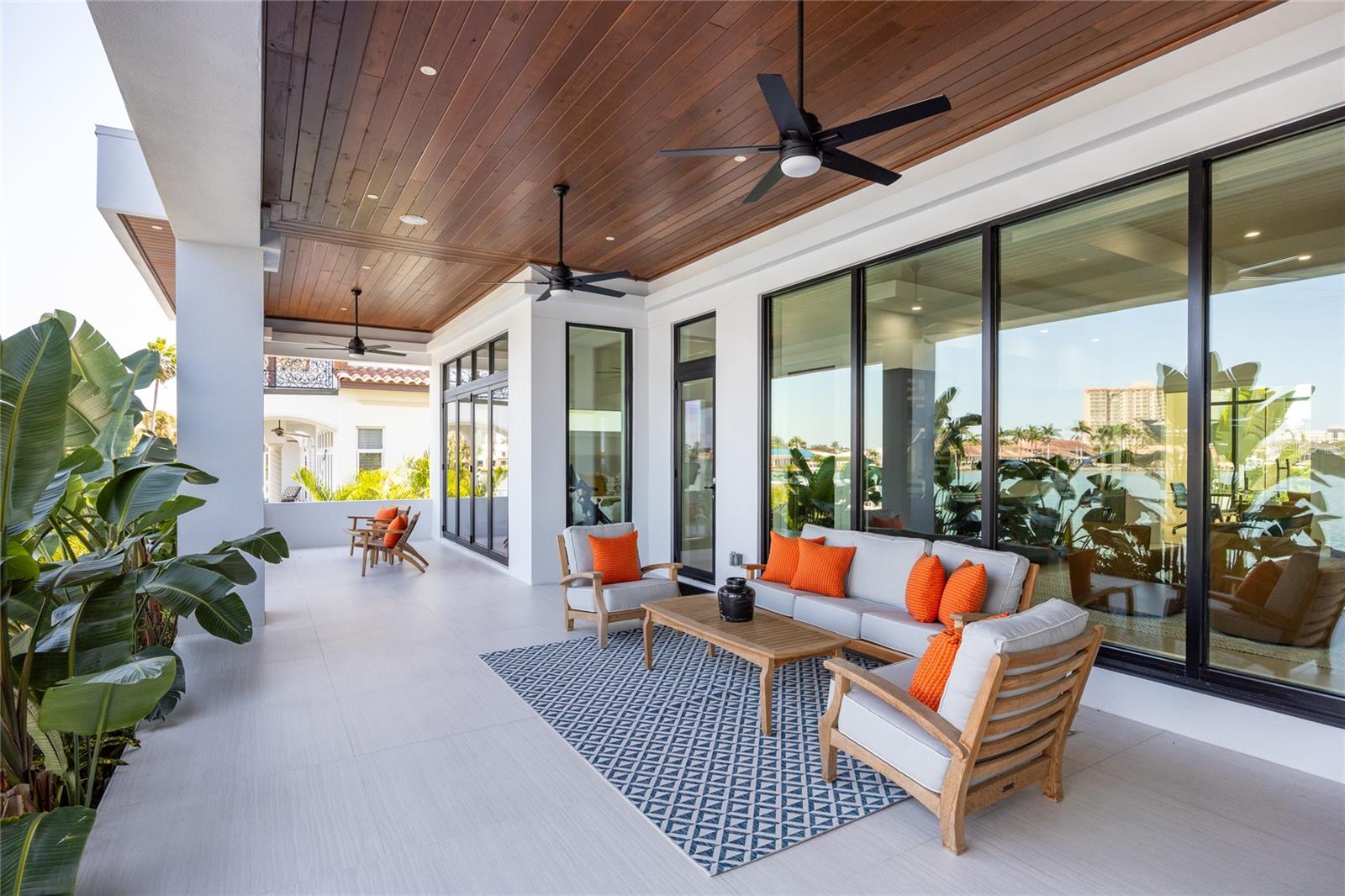 5237 61ST Ave ST PETERSBURG, FL 33715