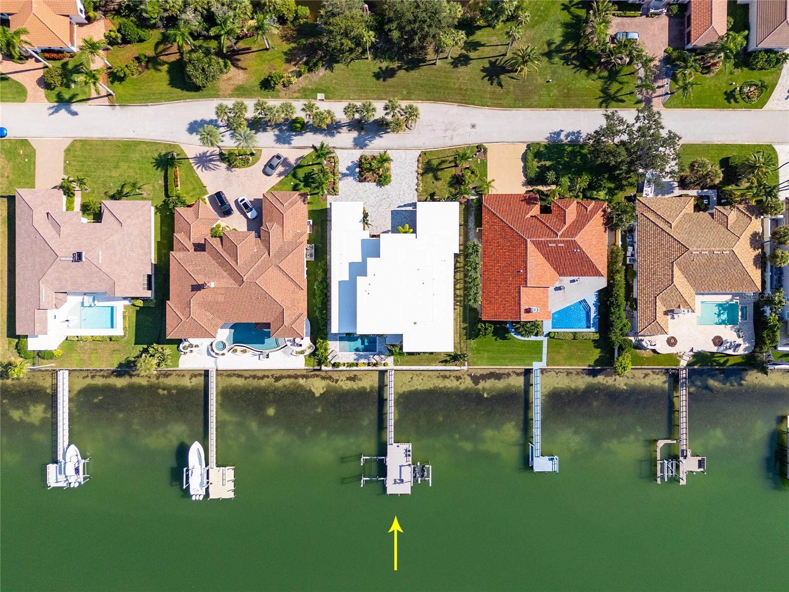 5237 61ST Ave ST PETERSBURG, FL 33715