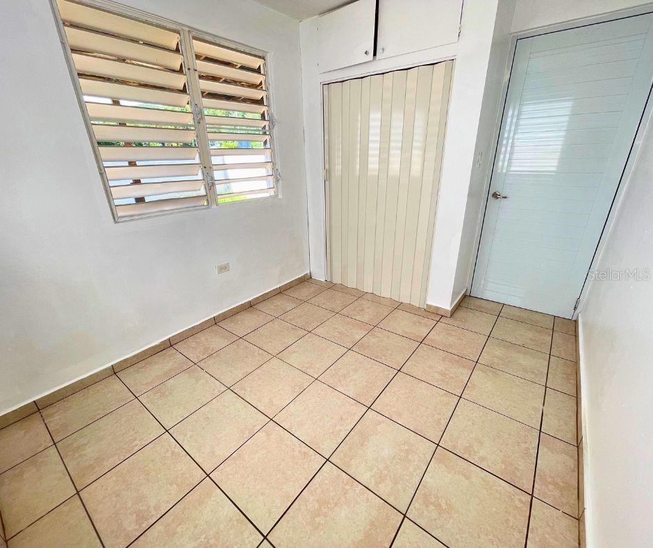 CALLE 3 E2 URB VILLA FLORES CEIBA, PR 00735