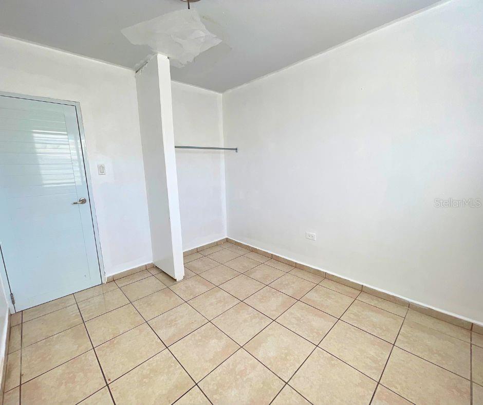 CALLE 3 E2 URB VILLA FLORES CEIBA, PR 00735