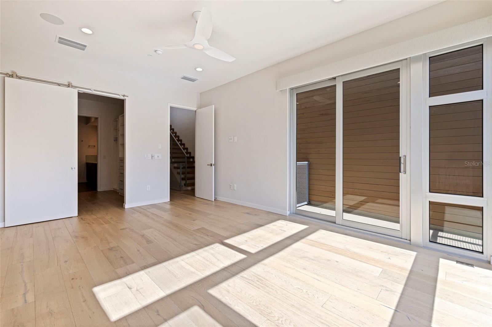 233 4TH Ave ST PETERSBURG, FL 33701