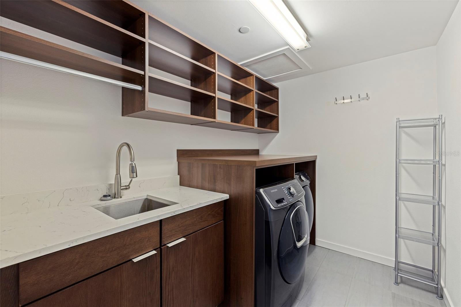 233 4TH Ave ST PETERSBURG, FL 33701