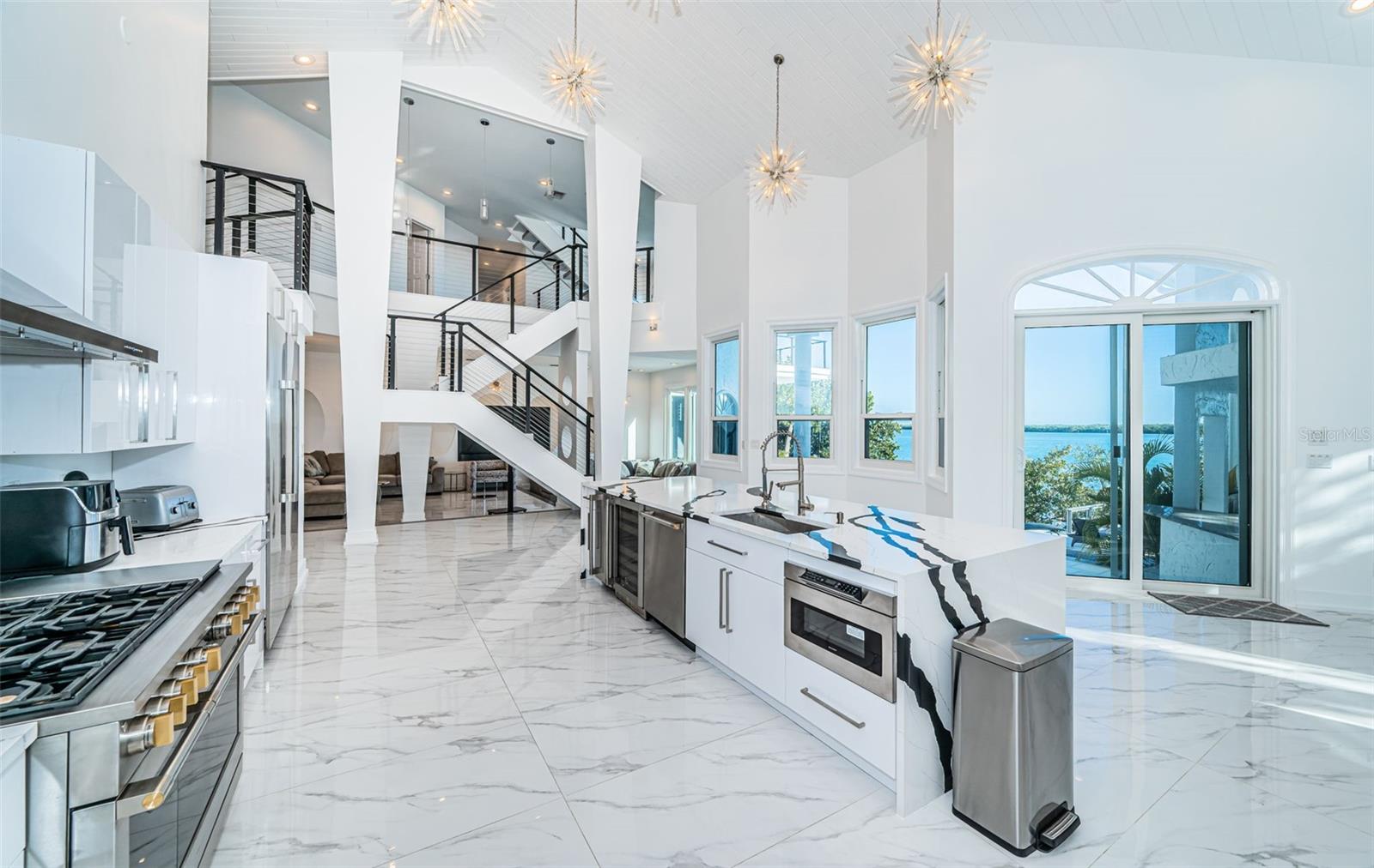 5212 62ND Ave ST PETERSBURG, FL 33715
