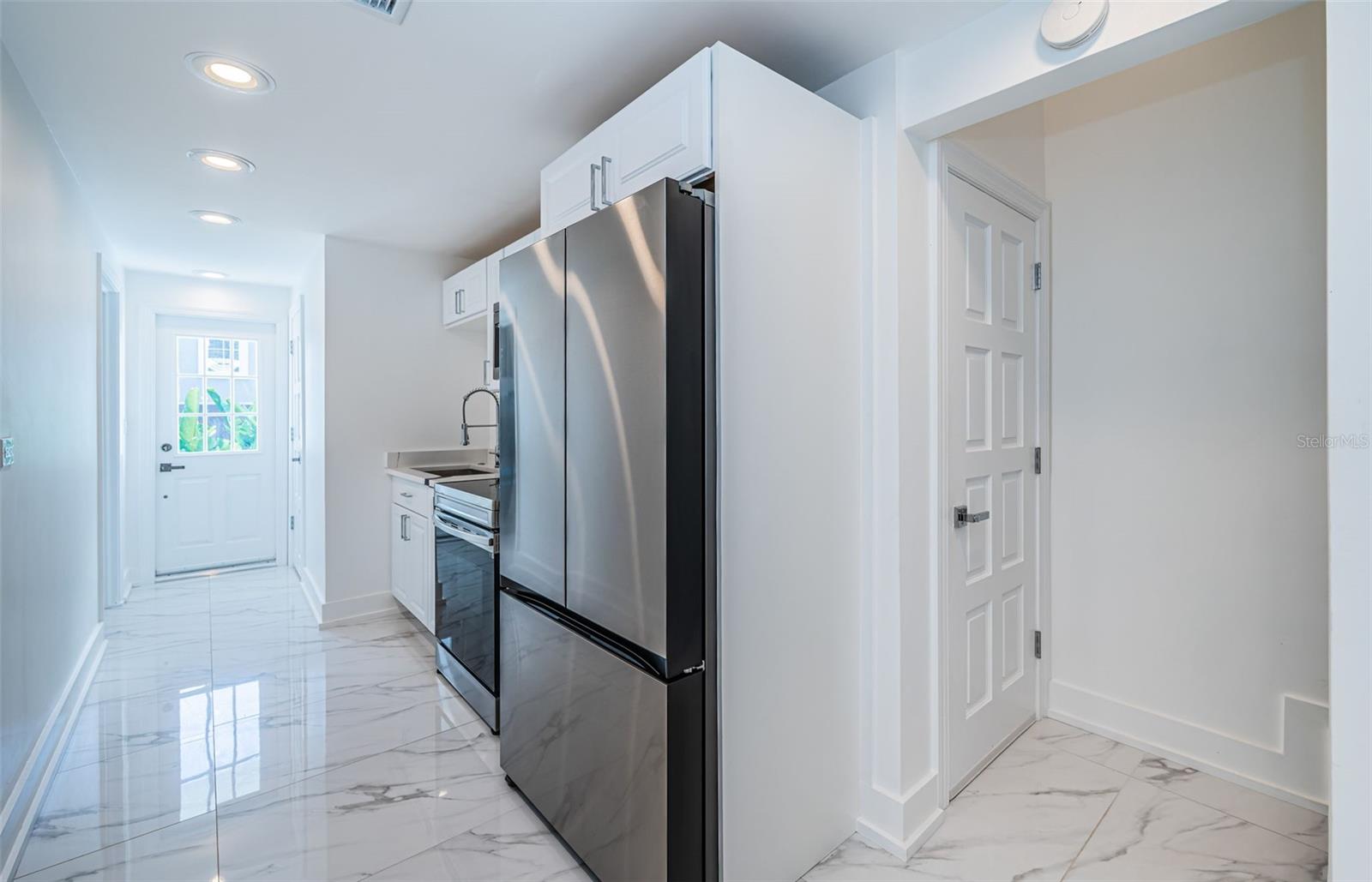 5212 62ND Ave ST PETERSBURG, FL 33715