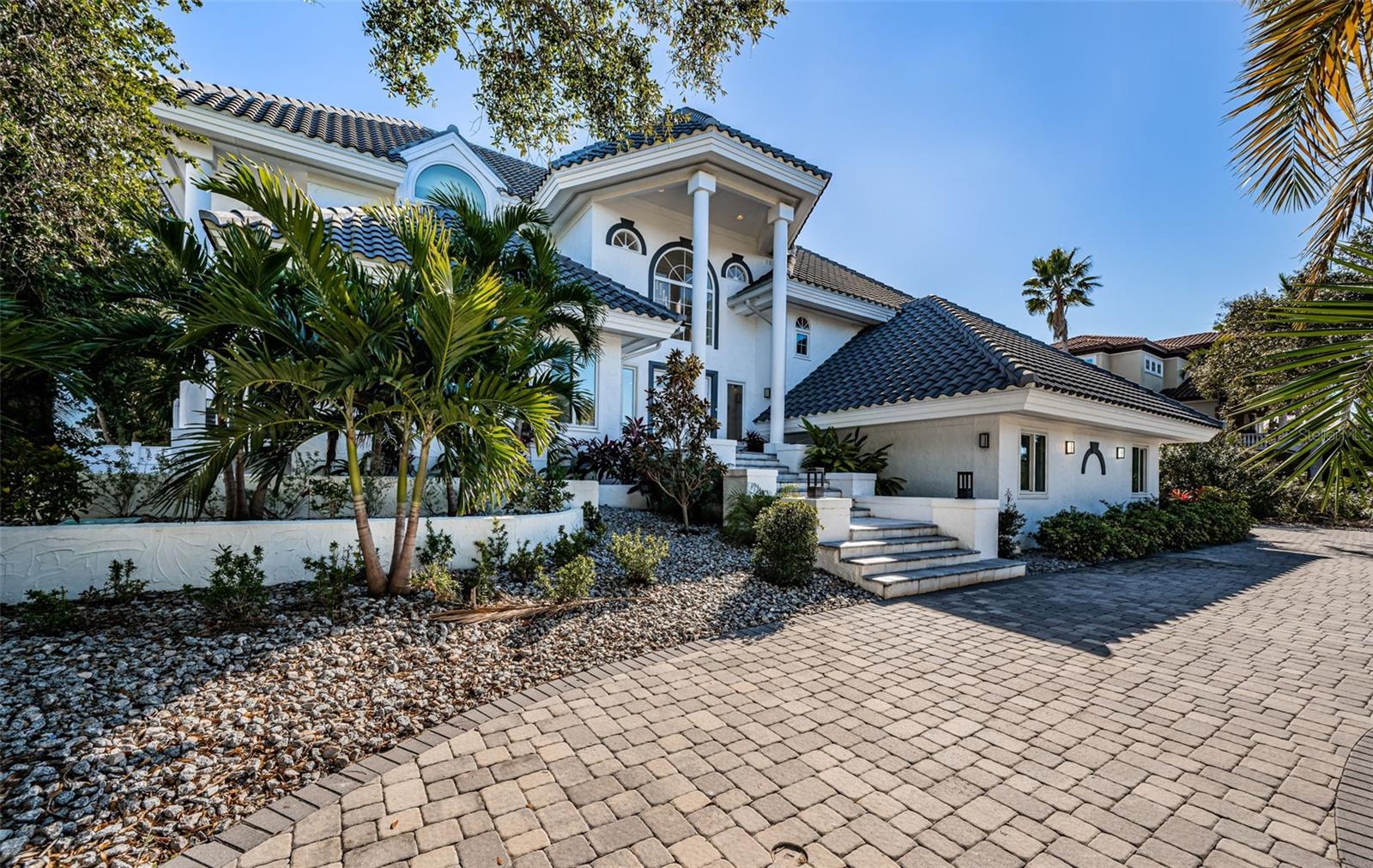 5212 62ND Ave ST PETERSBURG, FL 33715