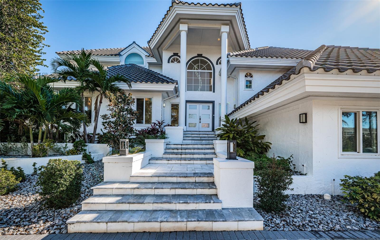 5212 62ND Ave ST PETERSBURG, FL 33715