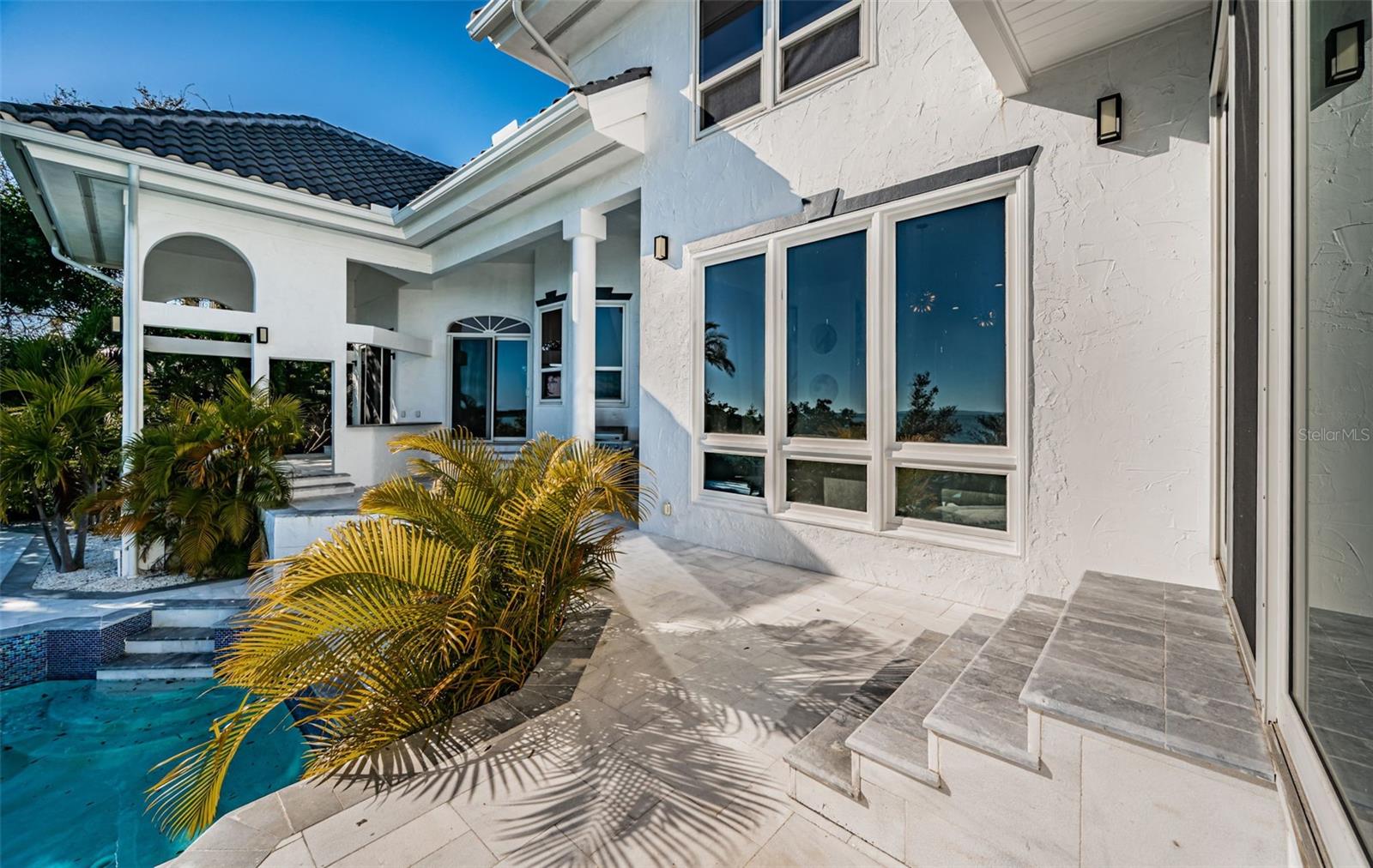 5212 62ND Ave ST PETERSBURG, FL 33715